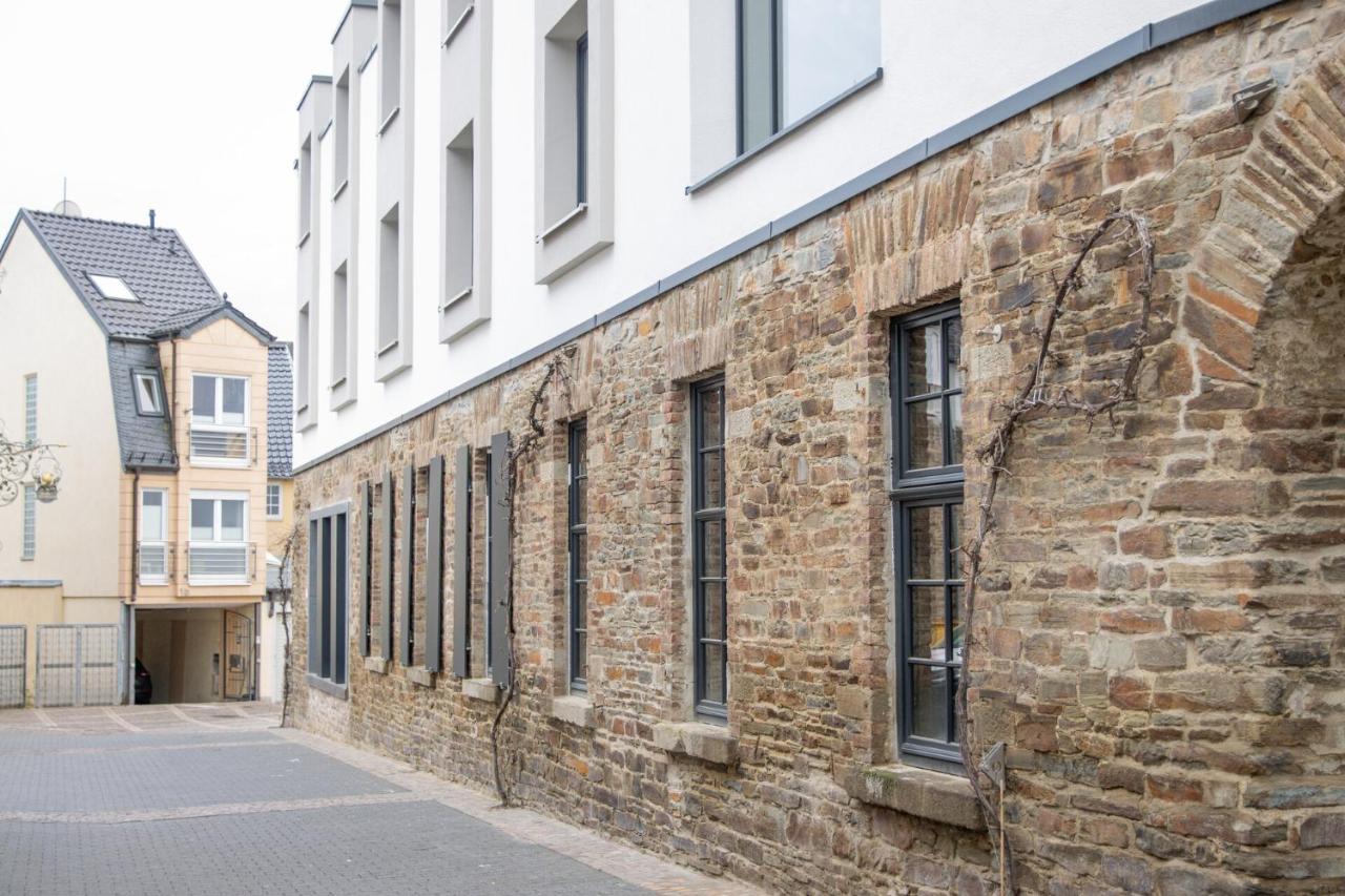 Boutiquehotel Burg Adenbach & Alter Weinbau Bad Neuenahr-Ahrweiler Ngoại thất bức ảnh