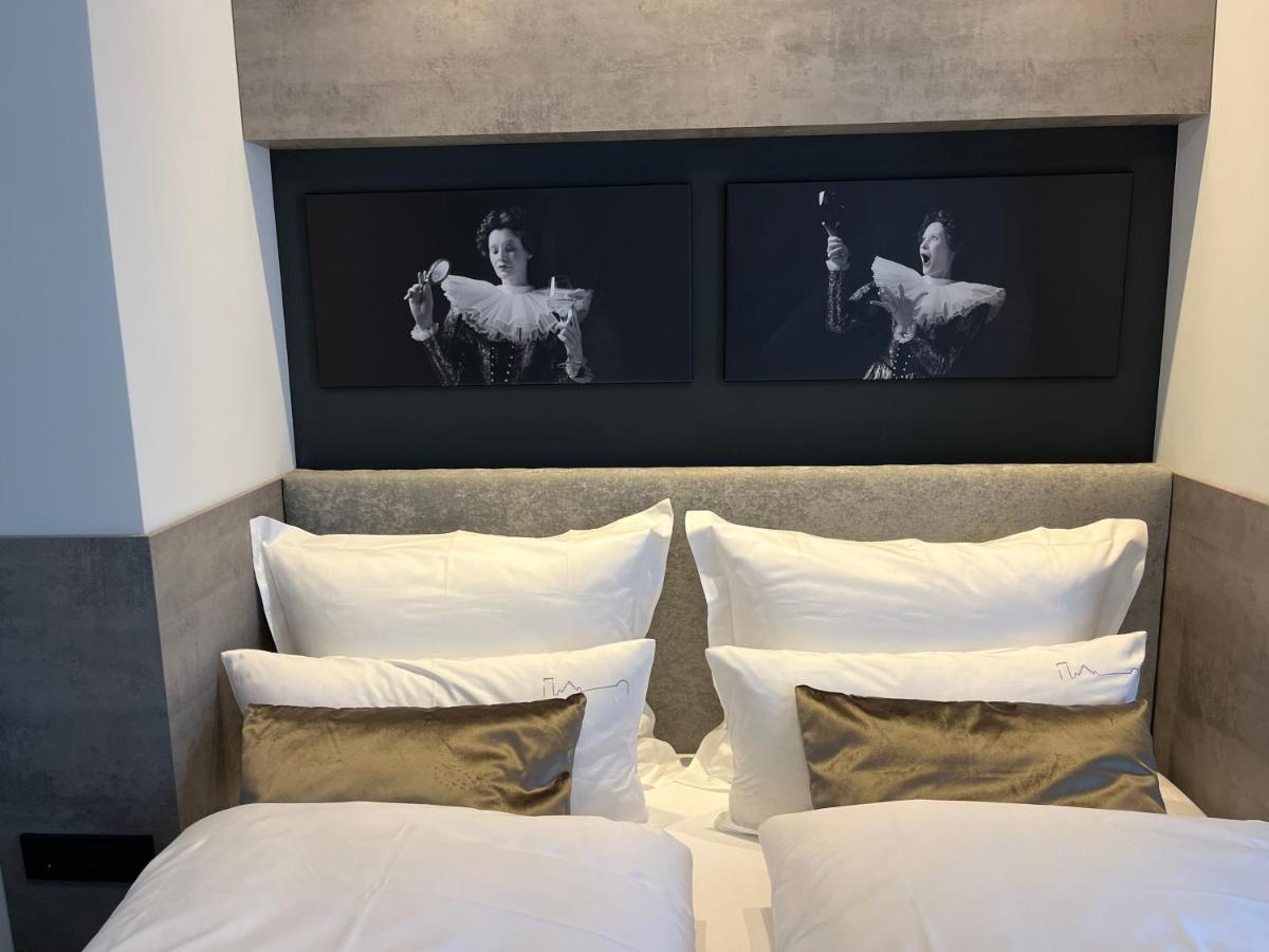 Boutiquehotel Burg Adenbach & Alter Weinbau Bad Neuenahr-Ahrweiler Ngoại thất bức ảnh