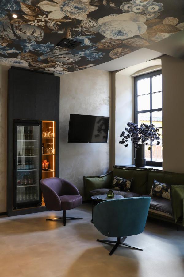 Boutiquehotel Burg Adenbach & Alter Weinbau Bad Neuenahr-Ahrweiler Ngoại thất bức ảnh
