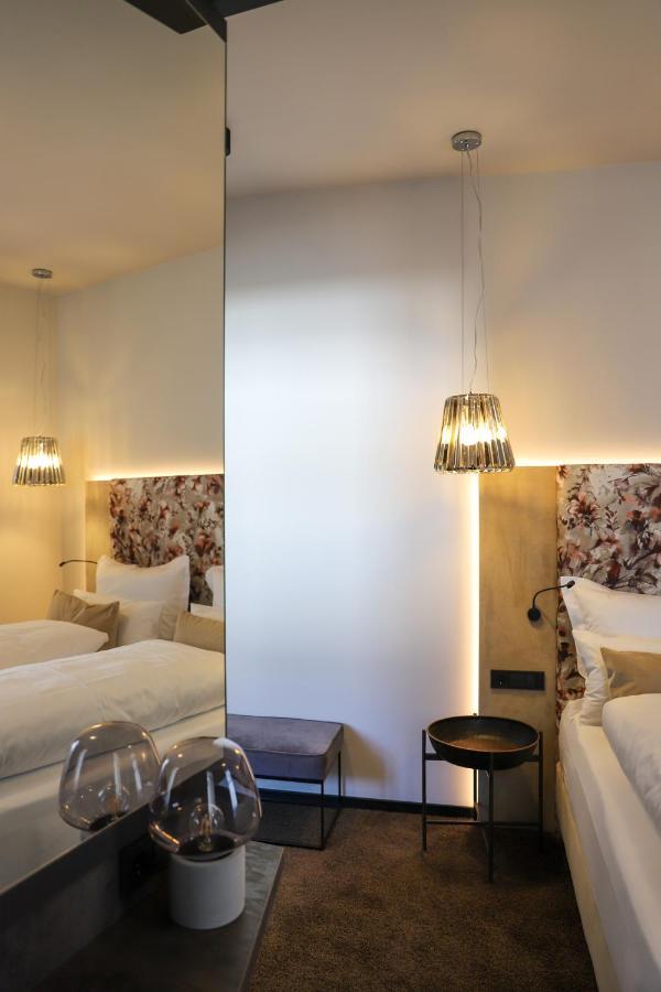 Boutiquehotel Burg Adenbach & Alter Weinbau Bad Neuenahr-Ahrweiler Ngoại thất bức ảnh
